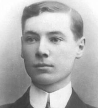 Edgard Andrew (28 march 1895 - 15 april 1912)