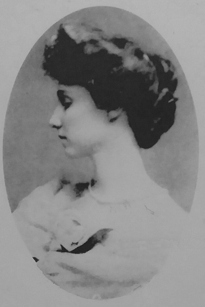 Lucy Noël Martha Leslie, Countess of Rothes