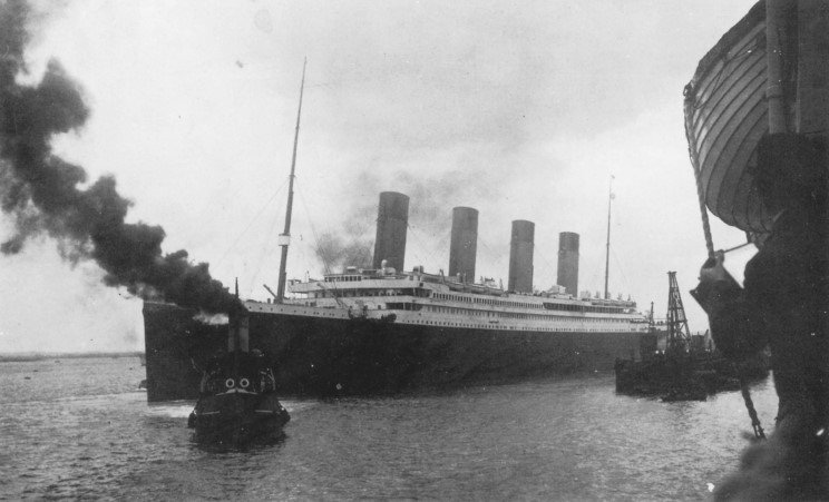 Titanic and Tugboat