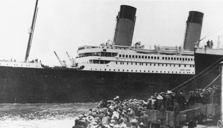 Titanic departing Southampton